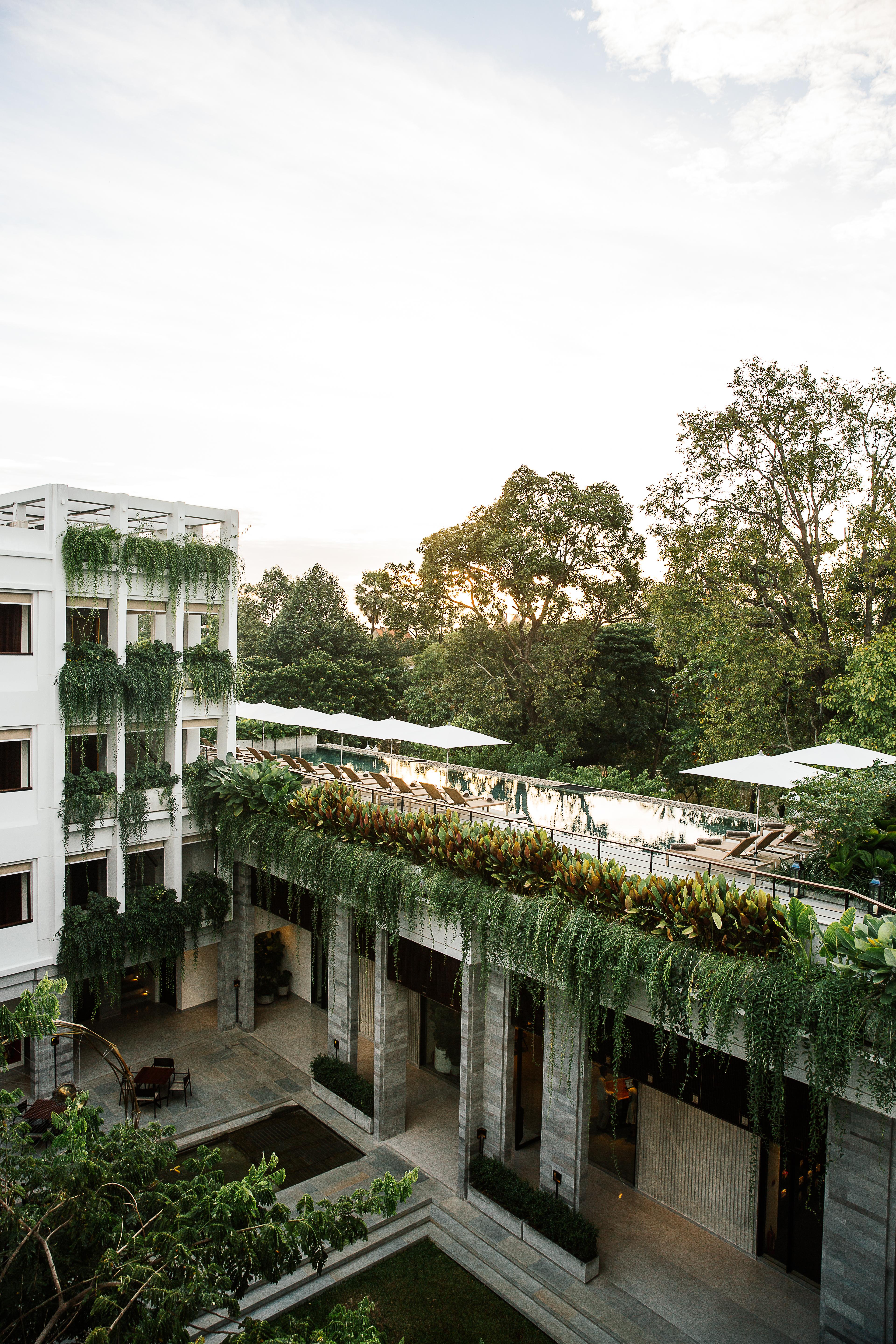 Treeline Urban Resort Siem Reap Esterno foto
